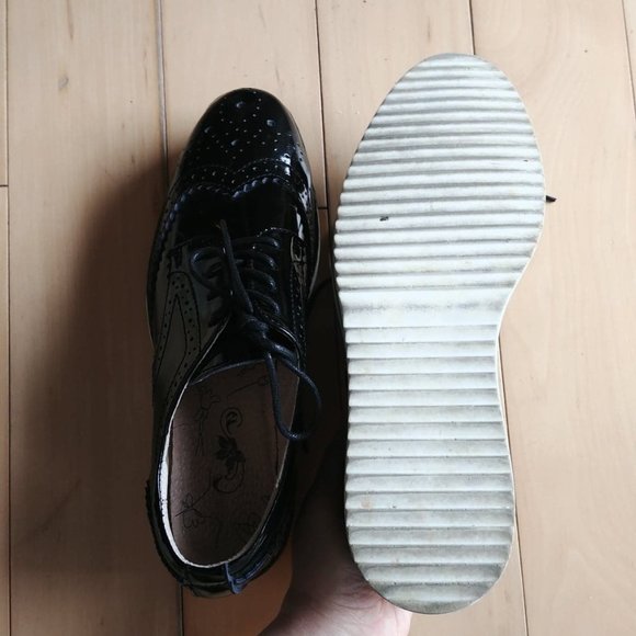 Soulier - Picture 5 of 6